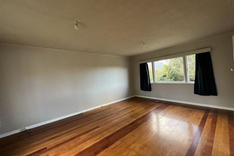 Photo of property in 2/5 Forrest Road, Milford, Auckland, 0620