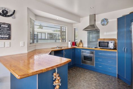 Photo of property in 137 Kenrigg Road West, Kinloch, Taupo, 3377