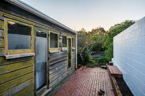 Photo of property in 95 Motuhara Road, Plimmerton, Porirua, 5026