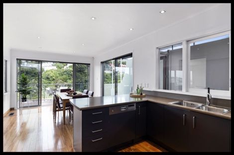 Photo of property in 49 Lohia Street, Khandallah, Wellington, 6035
