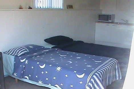 Photo of property in 1/167 Mokoia Road, Birkenhead, Auckland, 0626