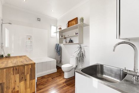 Photo of property in 1/39 Halsey Road, Manurewa, Auckland, 2102