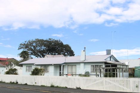 Photo of property in 34 York Street, Russell, 0202