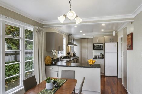 Photo of property in 75 Guy Avenue, Takaro, Palmerston North, 4410