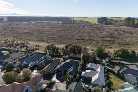 Photo of property in 16 Flaxgrove Place, Parklands, Christchurch, 8083