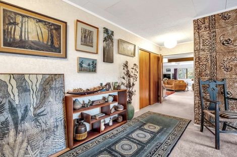 Photo of property in 11 Oxford Road, Lake Rotoma, Rotorua, 3074