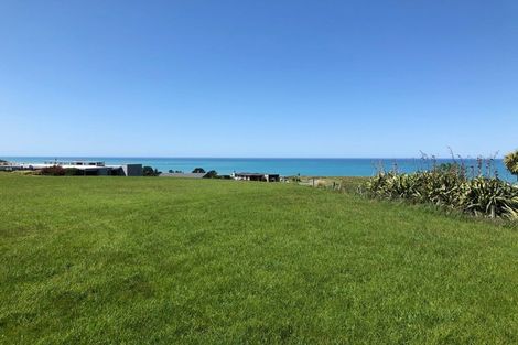 Photo of property in 23 Rochdale Road, Riversdale Beach, Masterton, 5872