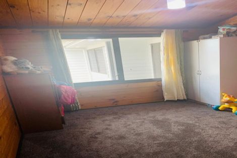 Photo of property in 5 Pinehurst Place, Wattle Downs, Auckland, 2103