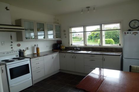 Photo of property in 42 Young Street, Morrinsville, 3300
