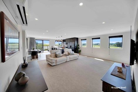 Photo of property in 18a Foreshore Lane, Karaka, Papakura, 2113