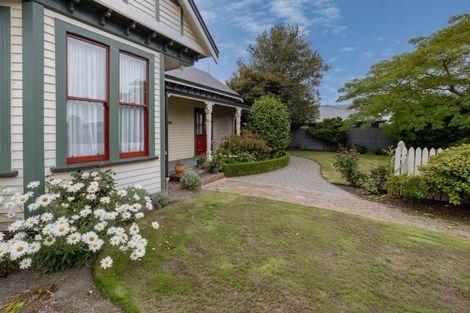 Photo of property in 74 Cameron Street, Ashburton, 7700