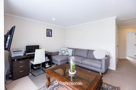 Photo of property in 5 Ashington Road, Silverstream, Upper Hutt, 5019
