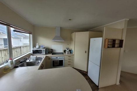 Photo of property in 2/85 Broderick Road, Johnsonville, Wellington, 6037