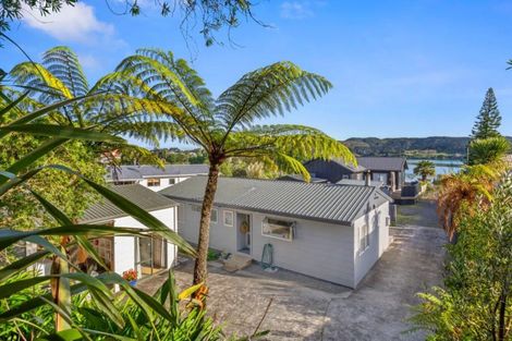 Photo of property in 43a Wallis Street, Raglan, 3225