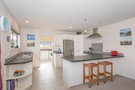 Photo of property in 2 Poppy Lane, Albert Town, Wanaka, 9305