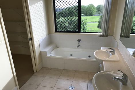 Photo of property in 15 Trimaran Drive, Gulf Harbour, Whangaparaoa, 0930