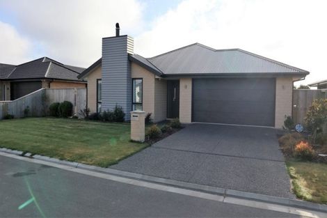 Photo of property in 37 Bradbury Avenue, Rolleston, 7614
