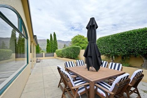 Photo of property in 7 Totara Terrace, Wanaka, 9305