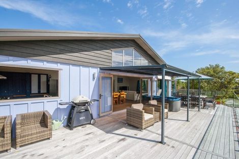 Photo of property in 62 Te Waaka Terrace, Kuratau, Turangi, 3381