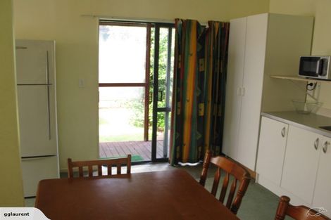 Photo of property in 8 Jillteresa Crescent, Half Moon Bay, Auckland, 2012