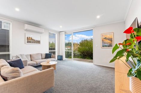 Photo of property in 6 Taitonga Lane, Stanmore Bay, Whangaparaoa, 0932