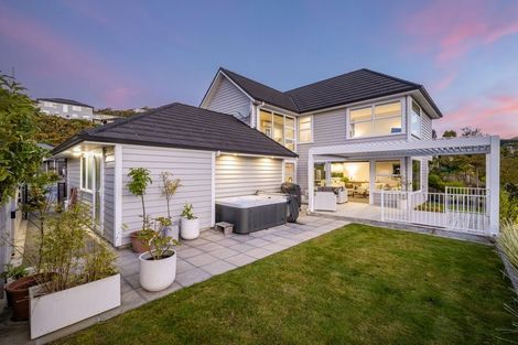 Photo of property in 187 Navigation Drive, Whitby, Porirua, 5024