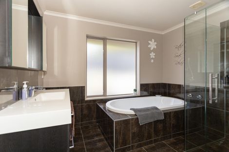 Photo of property in 19 Ashburn Street, Oamaru North, Oamaru, 9400