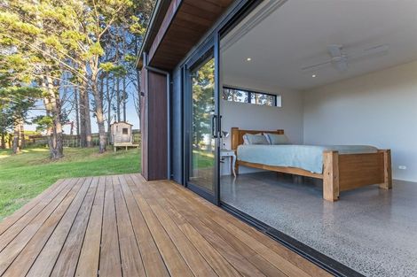 Photo of property in 24a Christian Road, Swanson, Auckland, 0614