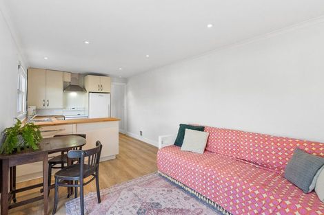 Photo of property in 28 Crieff Street, Northland, Wellington, 6012