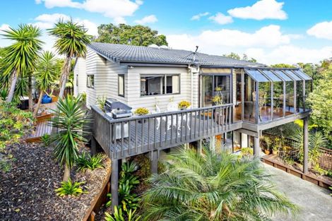 Photo of property in 16 Proteus Place, Half Moon Bay, Auckland, 2012