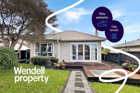 Photo of property in 36 Fairmount Road, Titirangi, Auckland, 0604