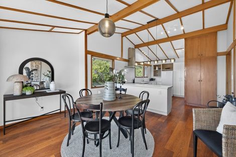 Photo of property in 1 Dyers Pass Road, Cashmere, Christchurch, 8022