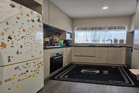 Photo of property in 59a Great South Road, Papakura, 2110