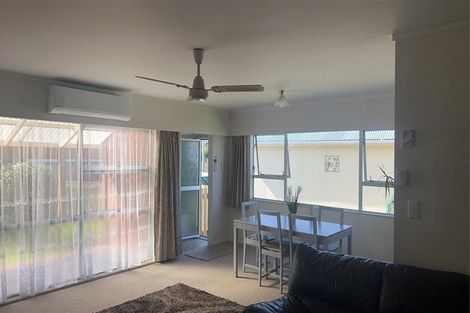 Photo of property in 2 Winslow Place, Levin, 5510