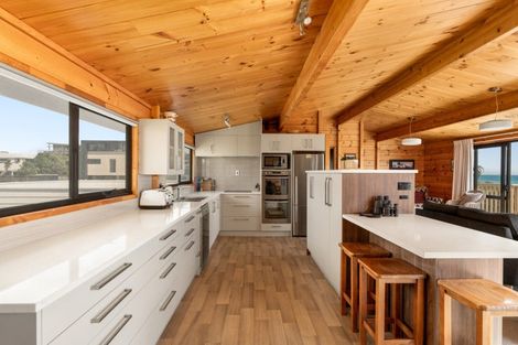 Photo of property in 165 Oceanbeach Road, Mount Maunganui, 3116