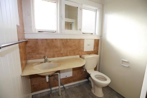 Photo of property in 10 Bartlett Street, Riccarton, Christchurch, 8011