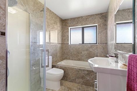 Photo of property in 33 Amy Place, Pyes Pa, Tauranga, 3112