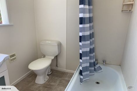 Photo of property in 20 Lake Road, Northcote, Auckland, 0627