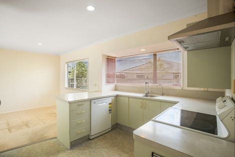 Photo of property in 29c Heta Road, Highlands Park, New Plymouth, 4312