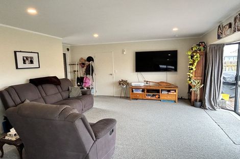 Photo of property in 41 Makarini Street, Paraparaumu, 5032
