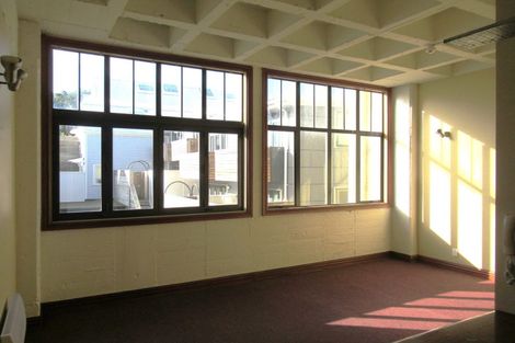 Photo of property in Pirie Street Townhouses, 28/35 Pirie Street, Mount Victoria, Wellington, 6011