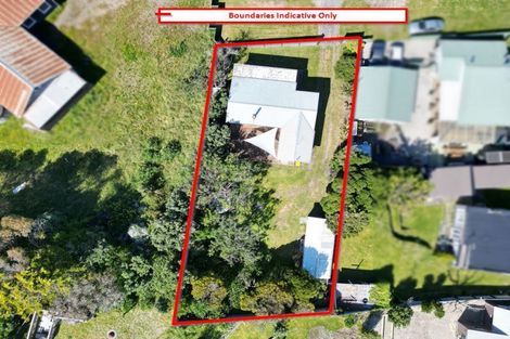 Photo of property in 11 Fabrin Street, Foxton Beach, Foxton, 4815