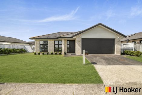 Photo of property in 3 Manene Street, Wattle Downs, Auckland, 2103