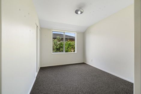 Photo of property in 15a Frederick Place, Whalers Gate, New Plymouth, 4310