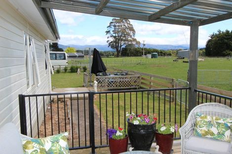 Photo of property in 18 Jens Andersen Road, Norsewood, 4974