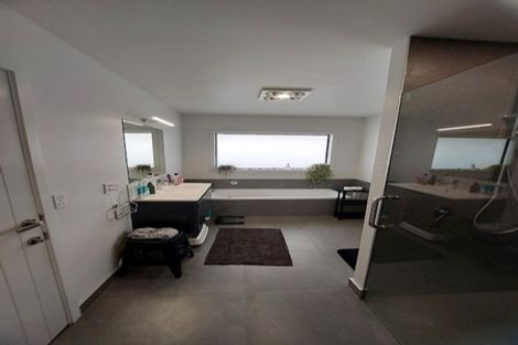 Photo of property in 131 Cambridge Street, Levin, 5510