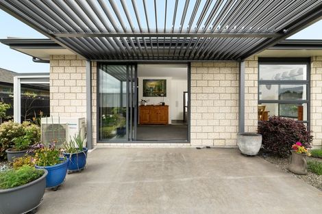 Photo of property in 7 Bernies Way, Ohauiti, Tauranga, 3112