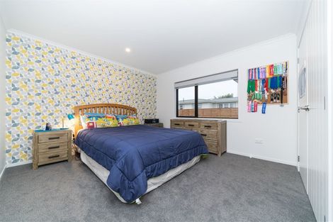 Photo of property in 16 Douglas Street, West End, Palmerston North, 4412