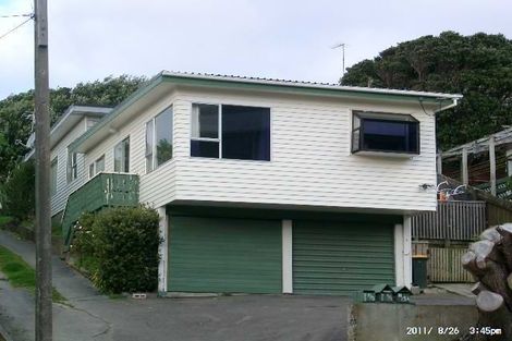 Photo of property in 1/15 View Road, Titahi Bay, Porirua, 5022