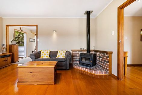 Photo of property in 15 Sylvan Valley Avenue, Titirangi, Auckland, 0604